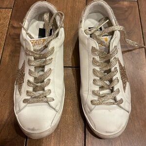 Golden Goose Super-Star Sneakers